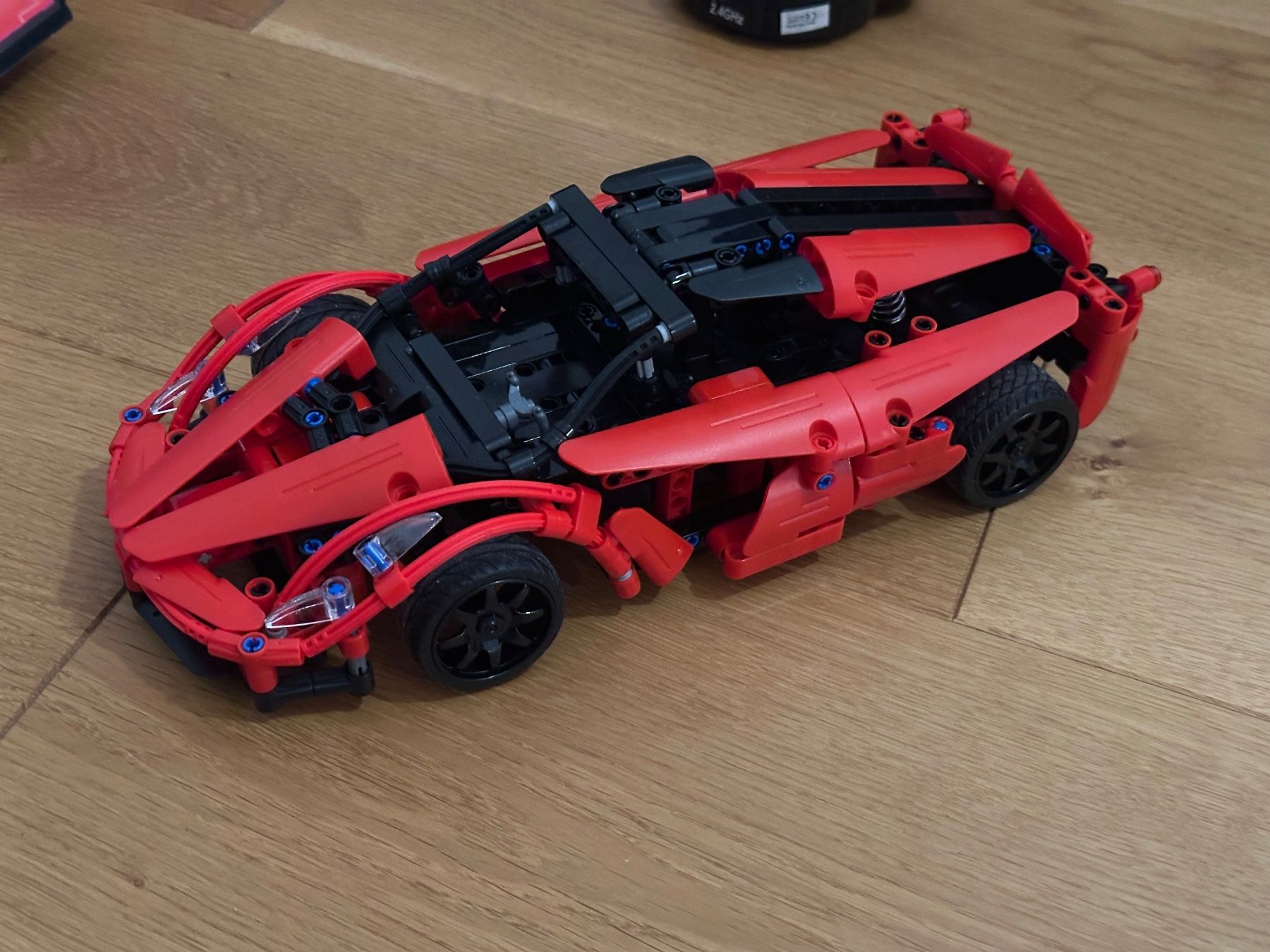 Technics Kit di costruzioni: CADA Remote Car - Ferngesteuertes Auto - LEGO kompatibel – Usato da Basel venduto da sstube91 1
