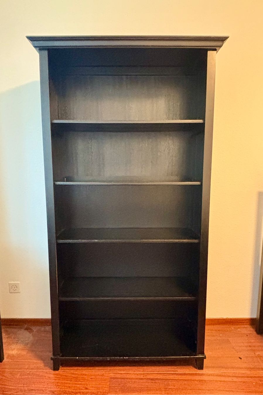 Scaffali: Grosses dunkles Bücherregal – Usato da Cham venduto da bet_jp2l 1