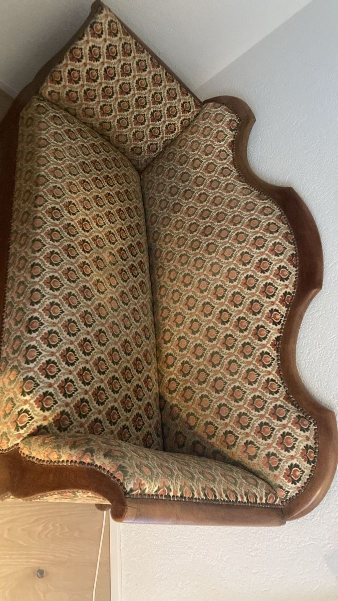 Sofas: Biedermeier Sofa – Gebraucht aus Heitenried von livia_kiss 1