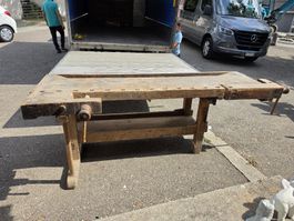 Werkbank Holz gebraucht mit Schraubstock 262 cm ..