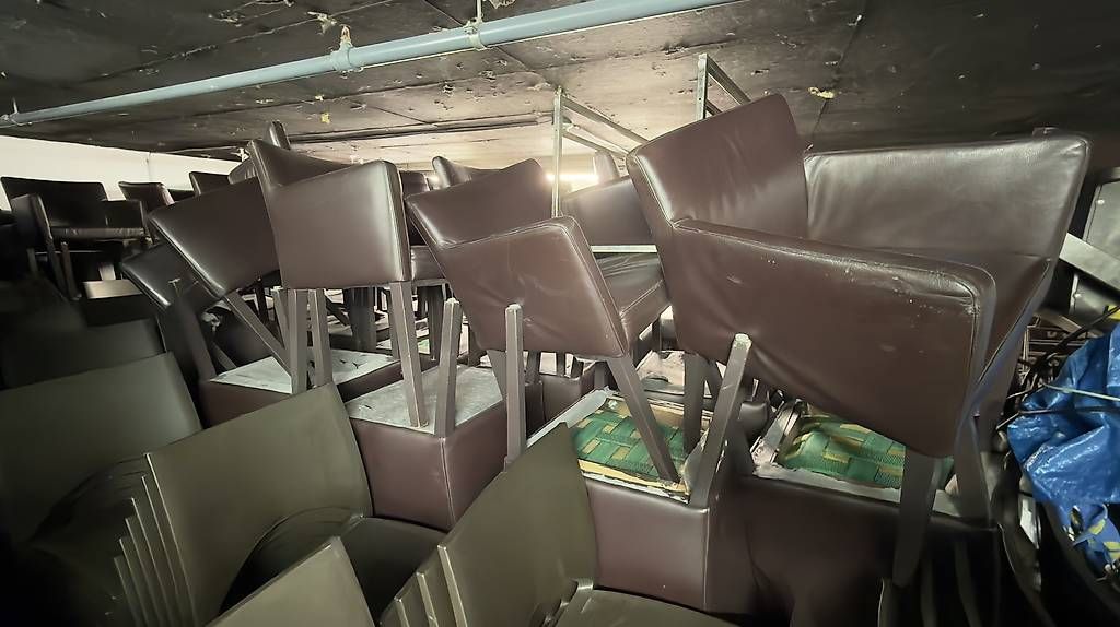 Poltrone: Lounge Sessel / Poltrone Lounge Profi 84x – Usato da Bellinzona venduto da DankoCimbri 3