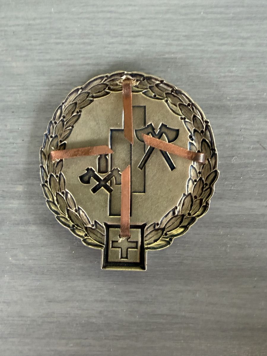 Schweizer Armee Uniformi: Schweizer Armee Beretemblem – Usato da Balsthal venduto da Sven.sch 1
