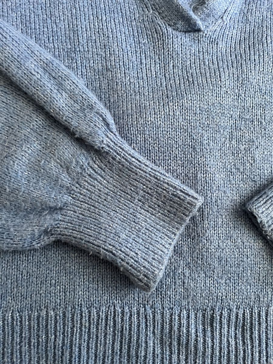 Pullover & Sweatshirts: ASOS Light Blue Knit Sweater, Size 38 - Cozy Fall! – Gebraucht aus Basel von Iggy-5762 2