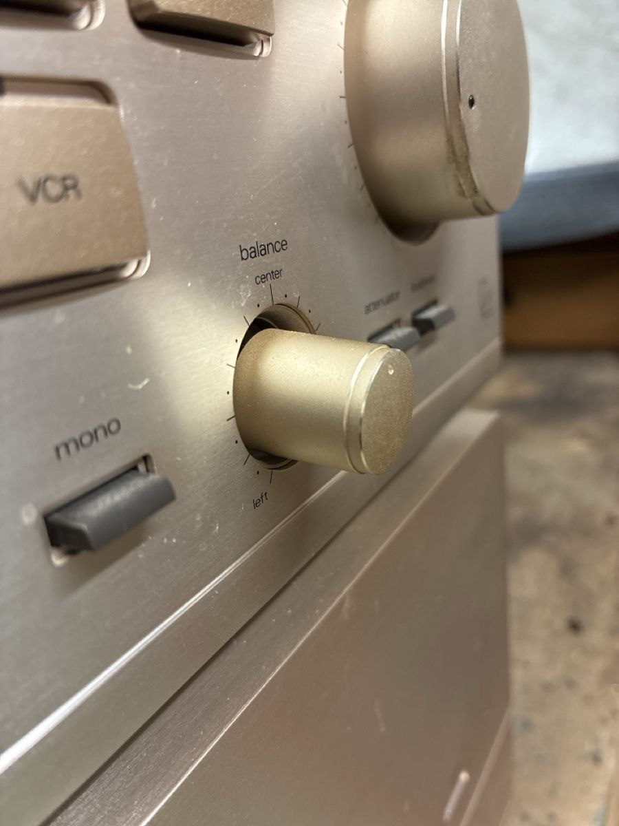 Luxman Amplificatori: Luxman Pré + Amp vintage – Usato da Chavannes-de-Bogis venduto da bmwe12 3