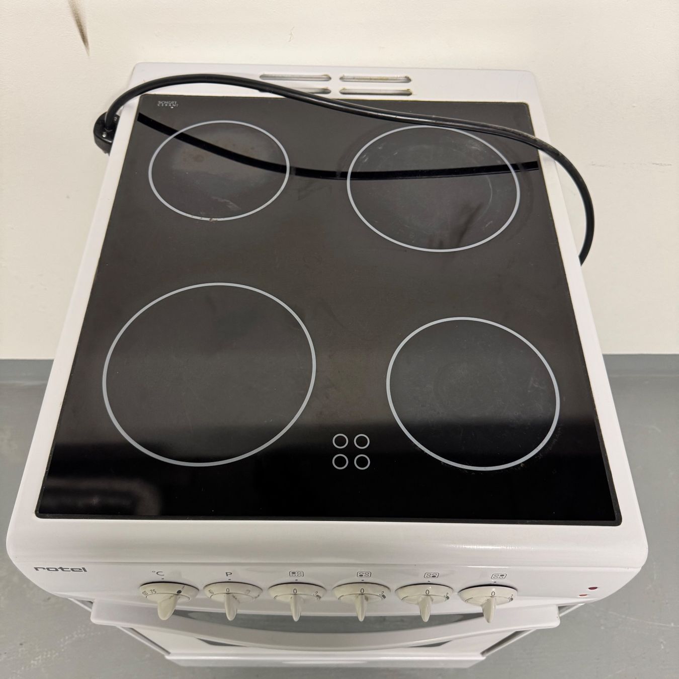 Cucine: Cuisinière électrique Rotel – Difettoso da La Chaux-de-Fonds venduto da _x.c_4 1
