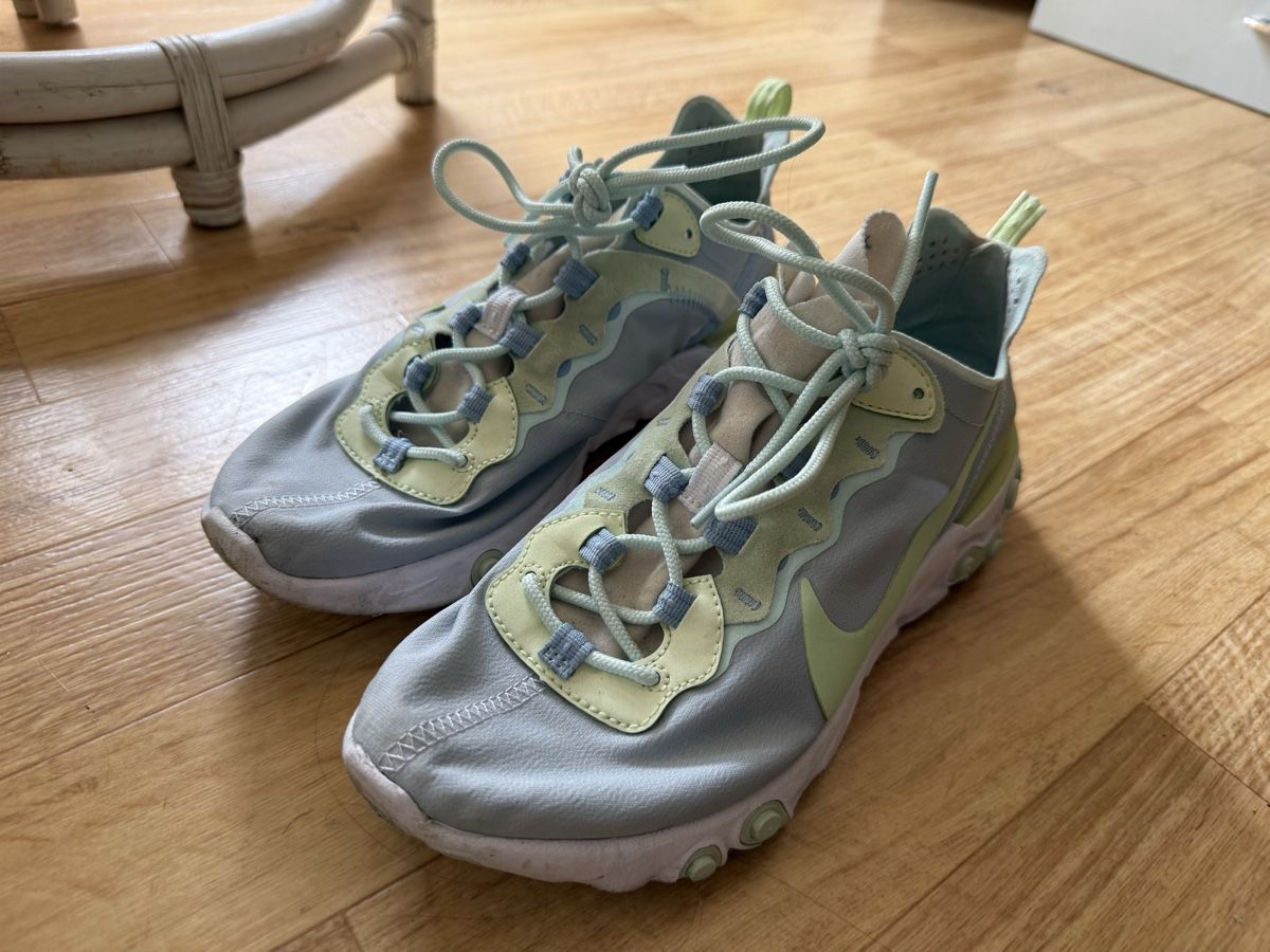 Nike Scarpe da donna: Nike react Gr 40  – Usato da Walenstadt venduto da nad_dm9g