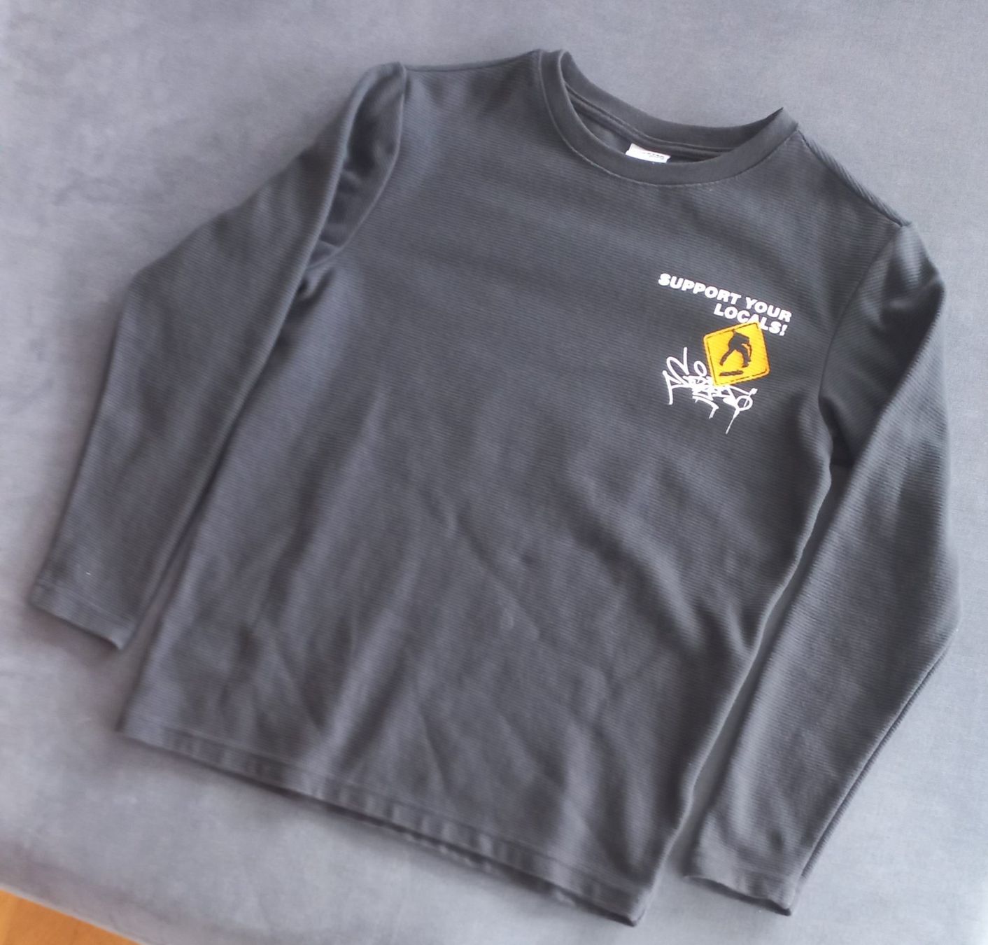 Maglioni & Felpe: Cooler Baumwoll Pulli 146/152 – Usato da Thayngen venduto da andielsener