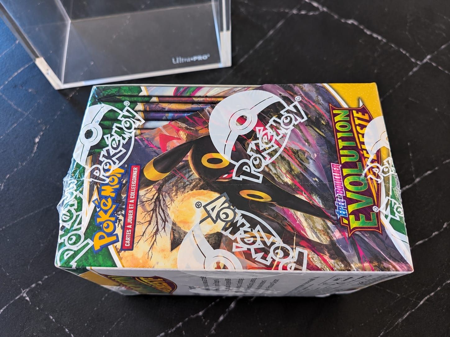 Jeux: Display Pokemon EB07 Évolution Céleste - Scellé Neuf – Neuf avec emballage d'origine à Les Brenets par Albertlevertt 4