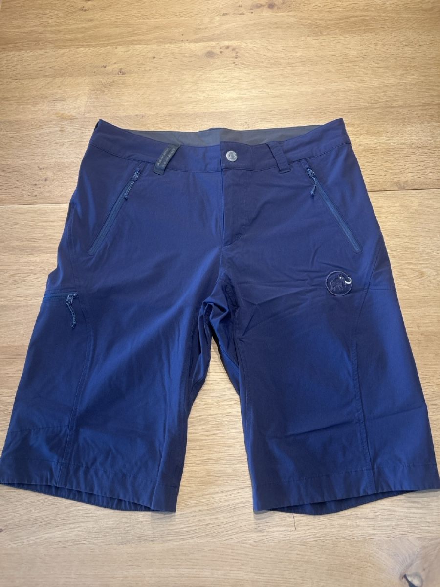 Mammut Pantaloni: Mammut Wanderhose kurz – Usato da Hallwil venduto da Babagysi