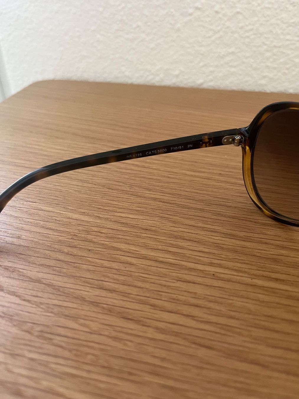 Ray-Ban Brillen & Gläser: Ray-Ban CATS 5000 RB4125 - 710/51 – Gebraucht aus Wangen b. Olten von ricochet56 4