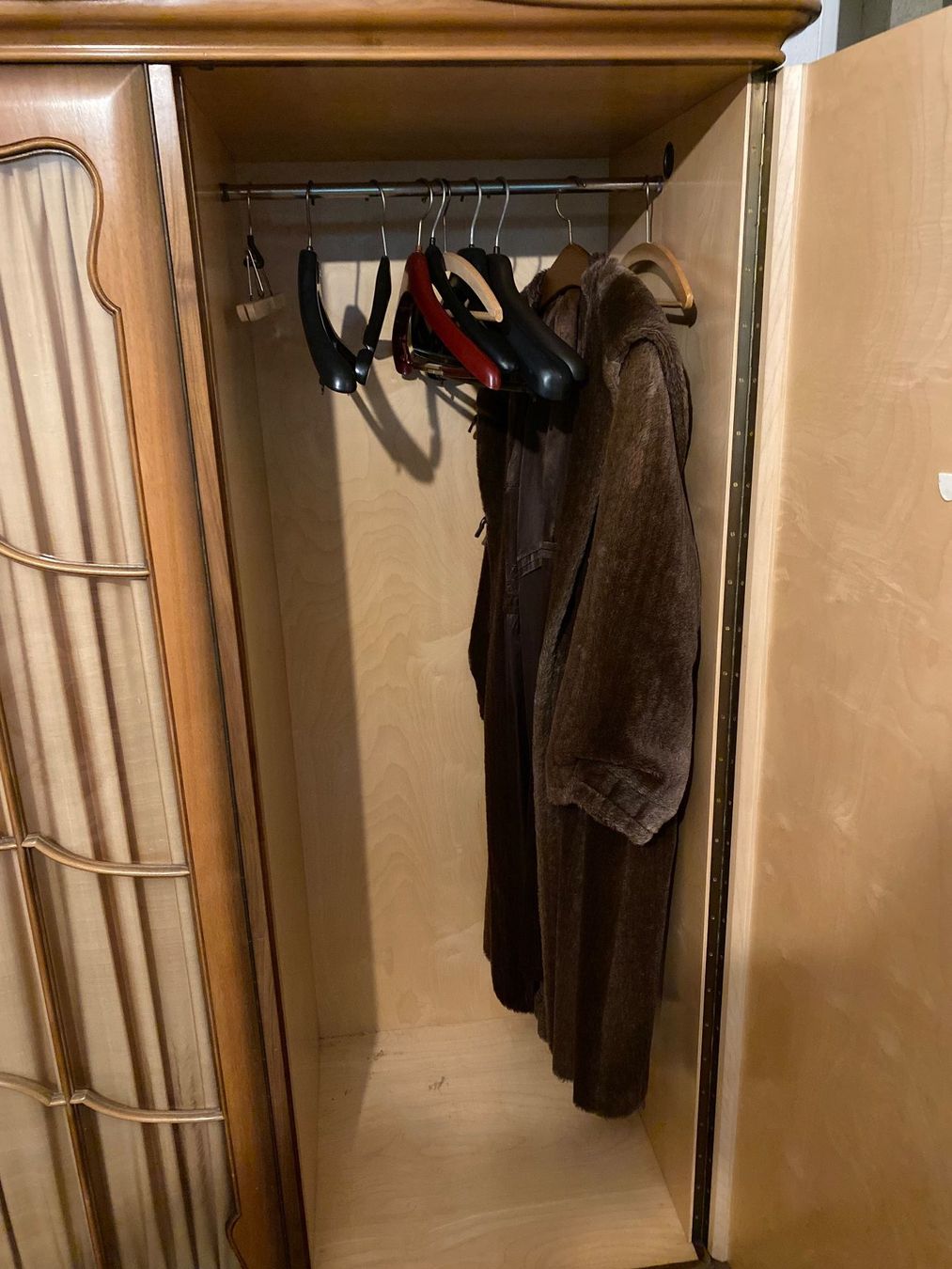 Armadi: Schrank Schlafzimmer Vintage – Usato da Muri b. Bern venduto da Chrigubern 3