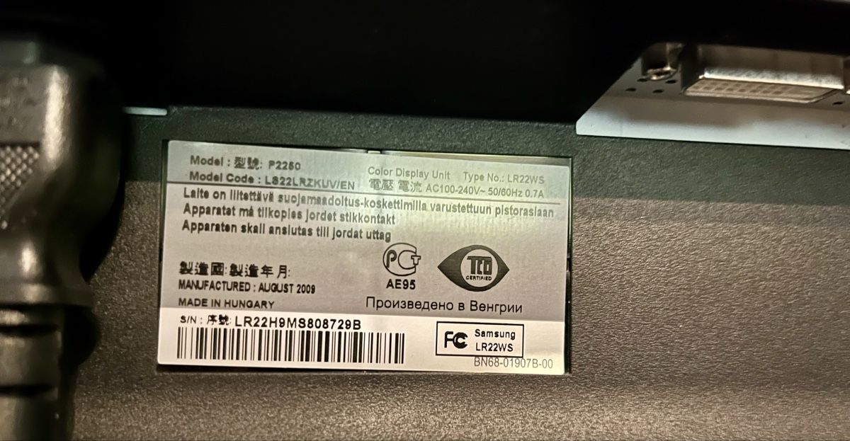 Samsung Monitor: Monitor Bildschirm PC/Computer Samsung – Usato da Ebnat-Kappel venduto da Privat1935 4
