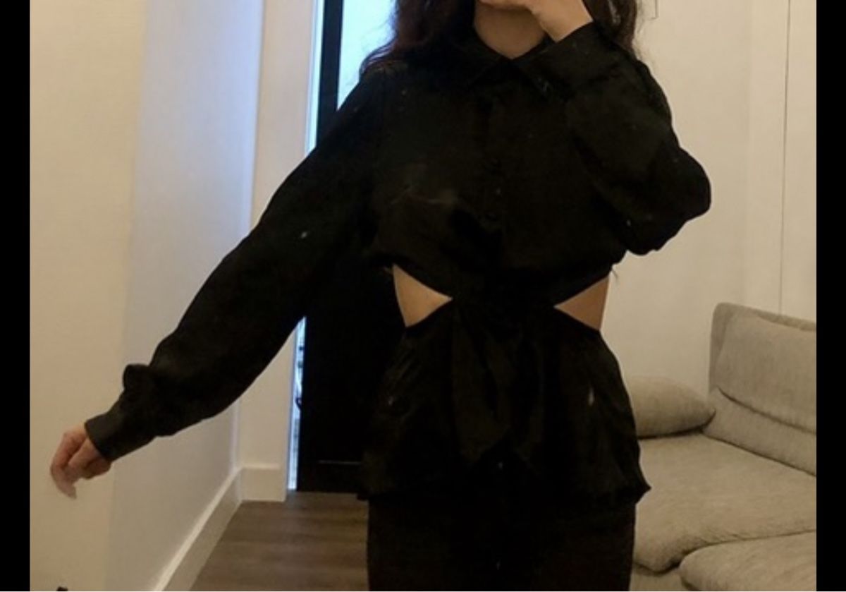 Zara Camicette: Chemise noire en satin Zara – Nuovo e nell'imballaggio originale da Genève venduto da rez_c6c6 1