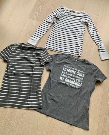 3 T-Shirts Gr. S / M, grau-weiss, 1 mal lange Ärmel
