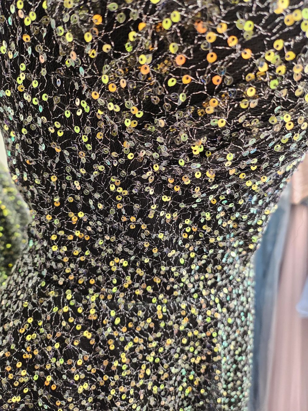Kleider: Schwarz kleid – Neu (gemäss Beschreibung) aus Uster von VMT. 2