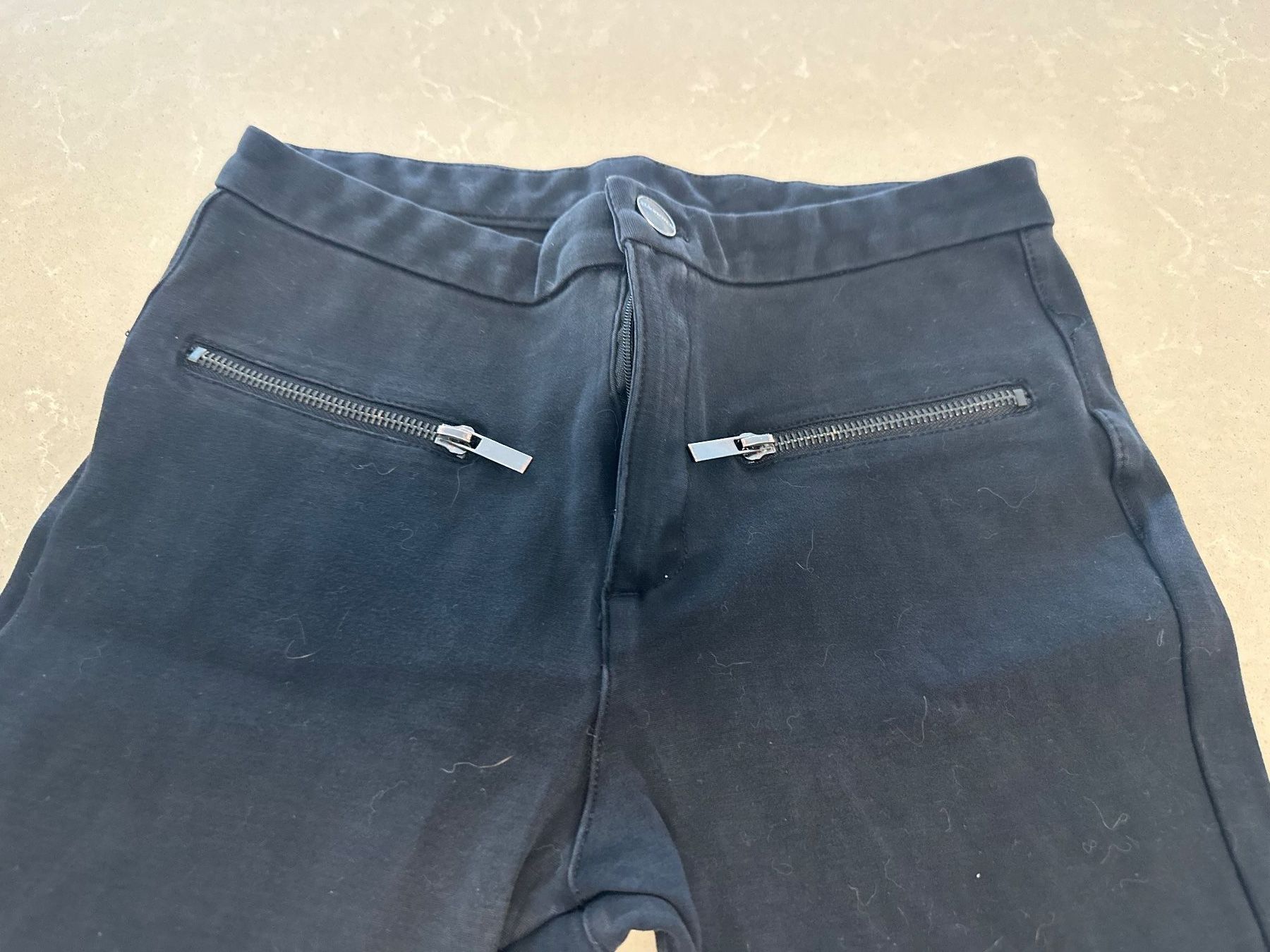 Jeans: 4 Jeans Bundle Schwarz/Weiss Skinny Gr. 38 – Gebraucht aus Weggis von _GMA9 7