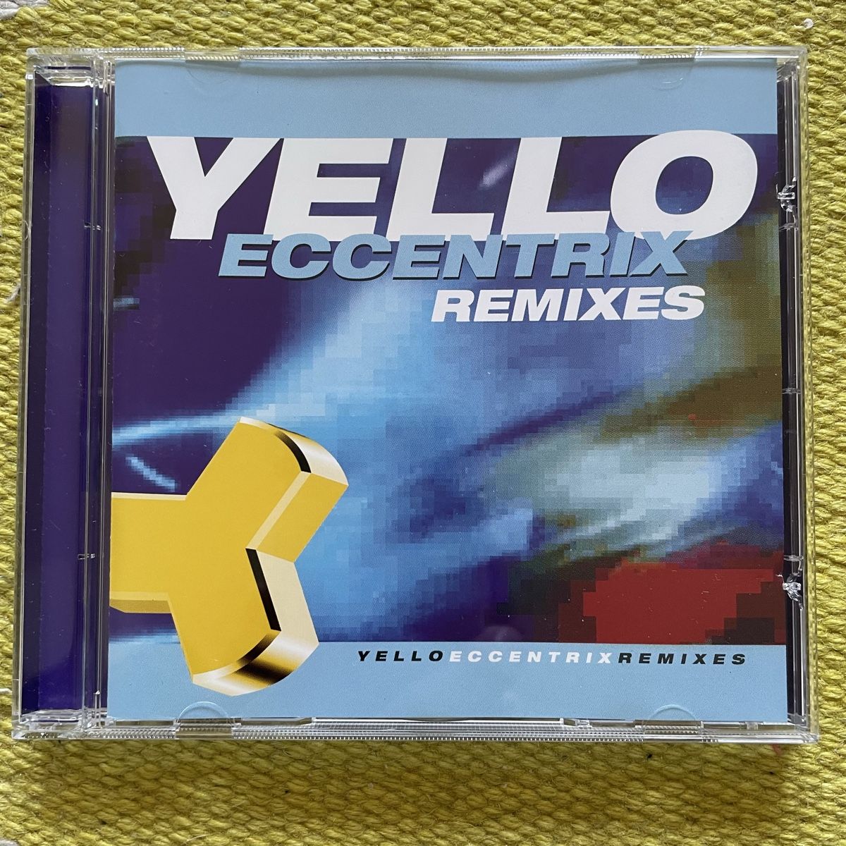 CD: YELLO-ECCENTRIX REMIXES – Usato da Rorschacherberg venduto da CD-Roli