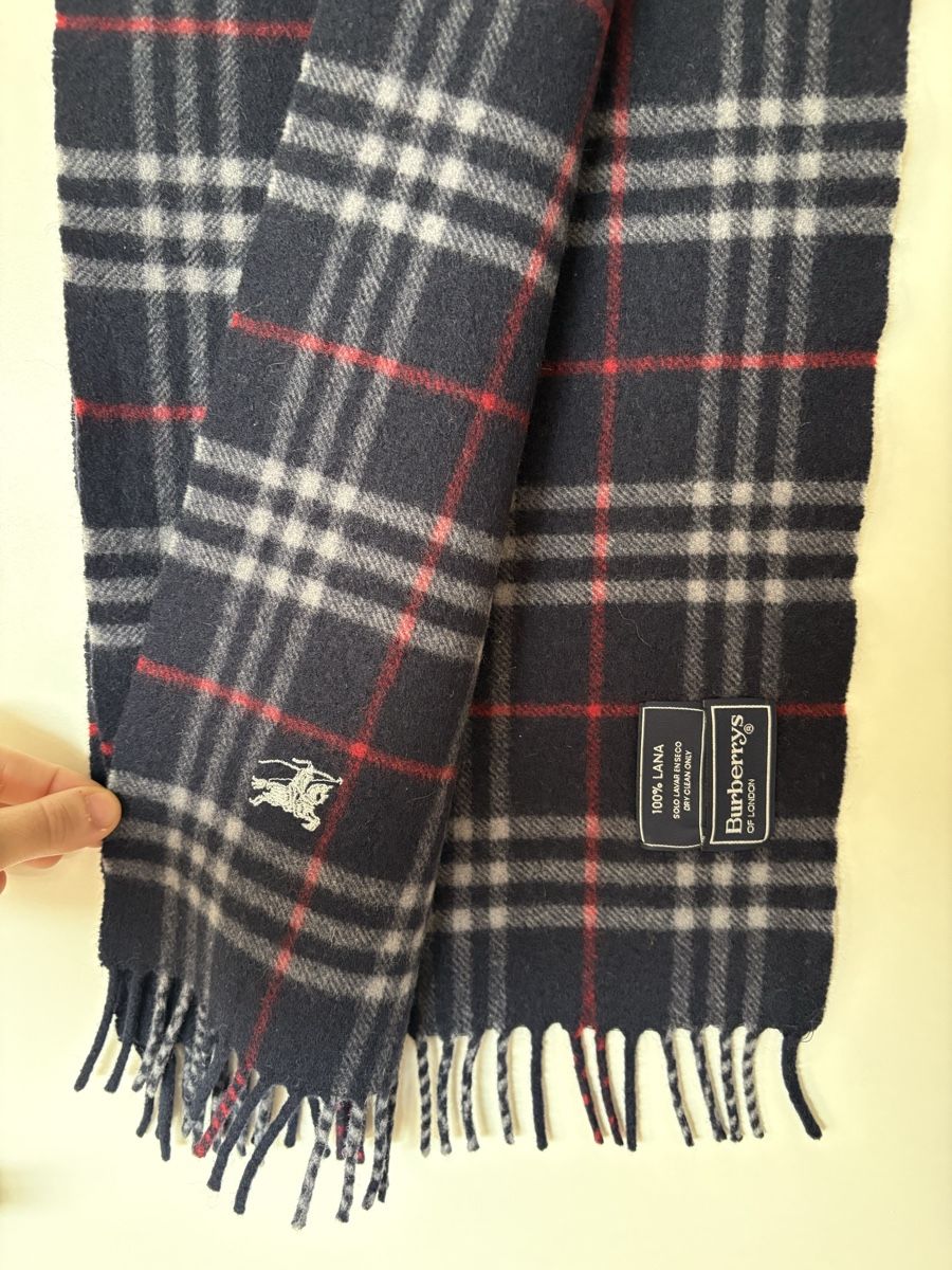 Burberry Foulards, Tücher & Schals: Burberry Schal  – Gebraucht aus Rotkreuz von Vintage_lover1 2