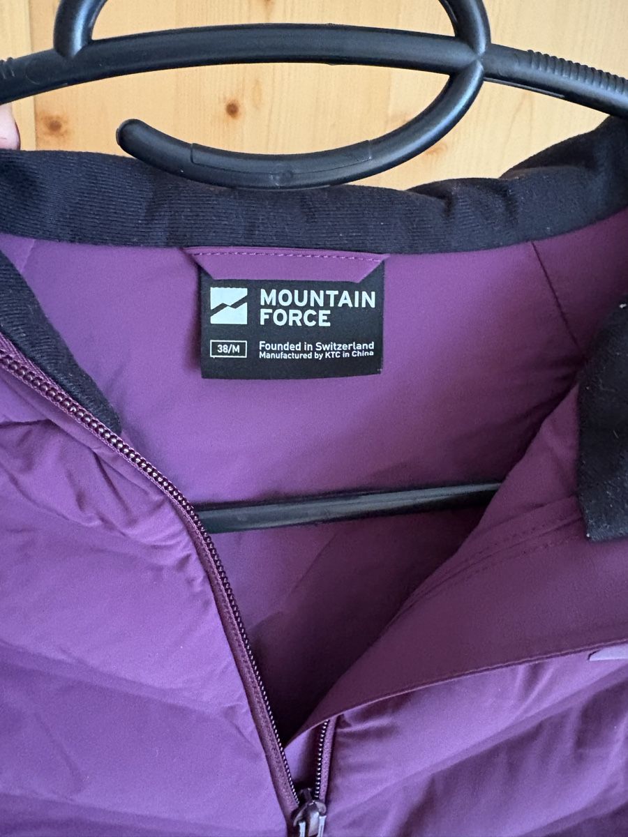 Mountain Force Jacken: Skijacke Mountain Force Gr. 38 – Gebraucht aus Serneus von bragi 2