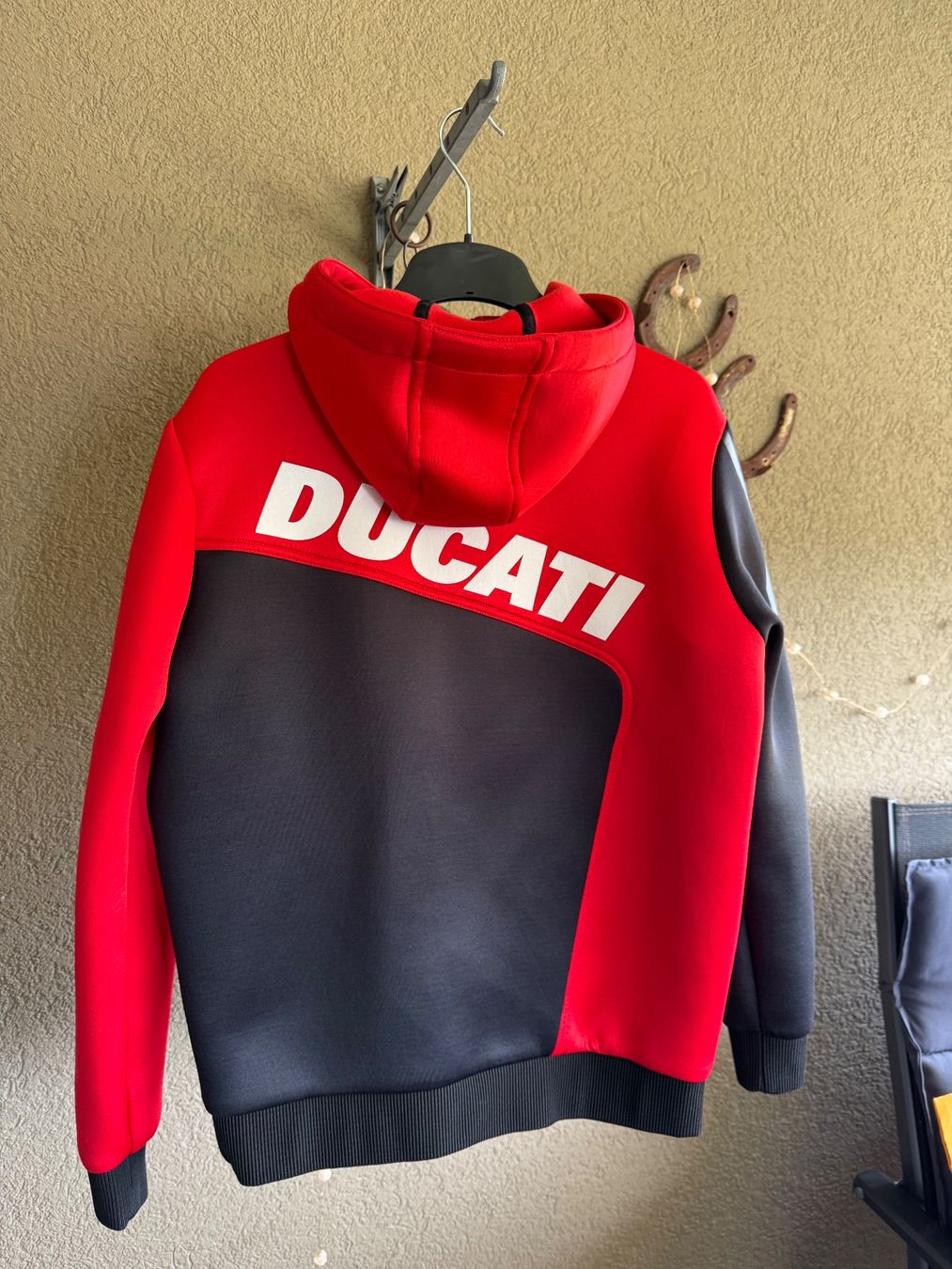 Ducati Vestes: Ducati Jacke Gr. L – D'occasion à Thun par Iriska77 7