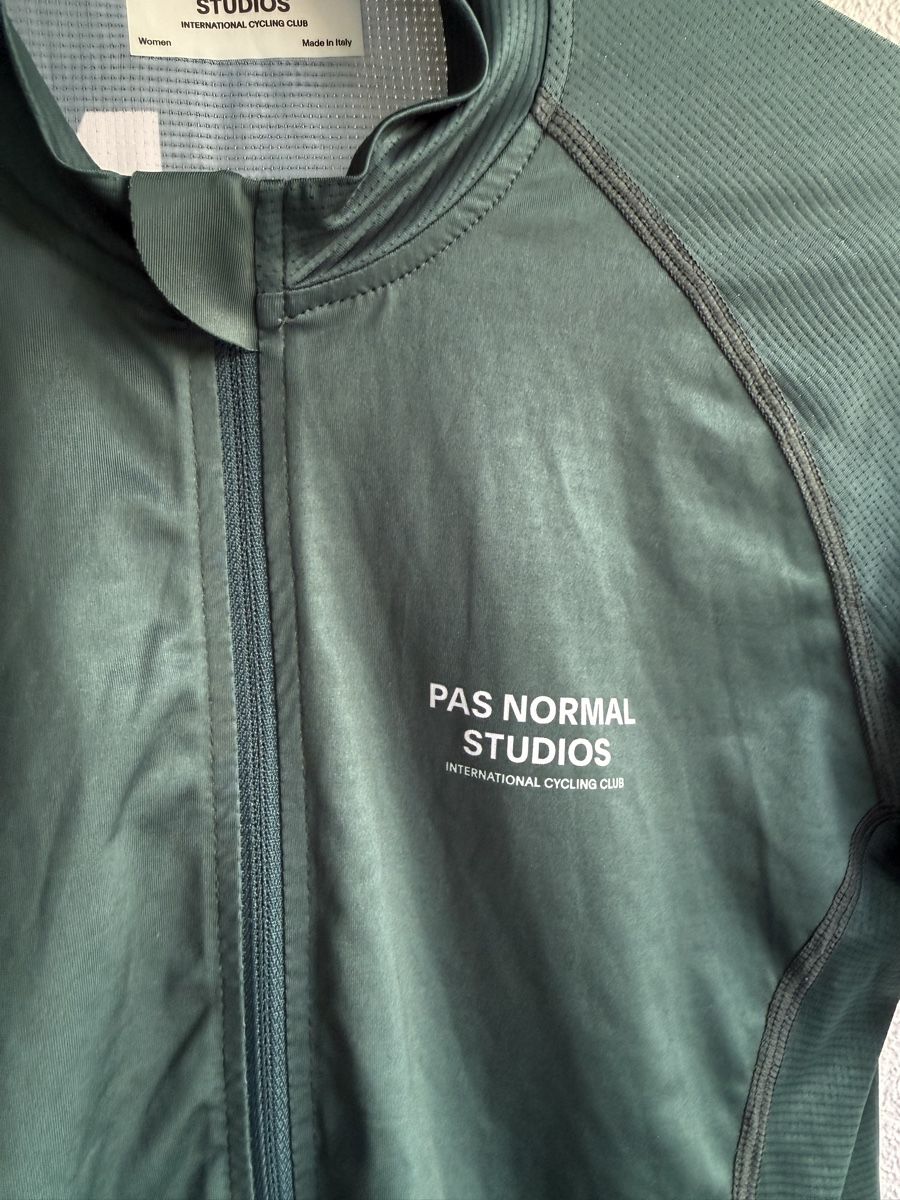 Pas Normal Studios Canottiere & Pantaloni: PNS Jersey Teal – Usato da Benglen venduto da car_nct9 2