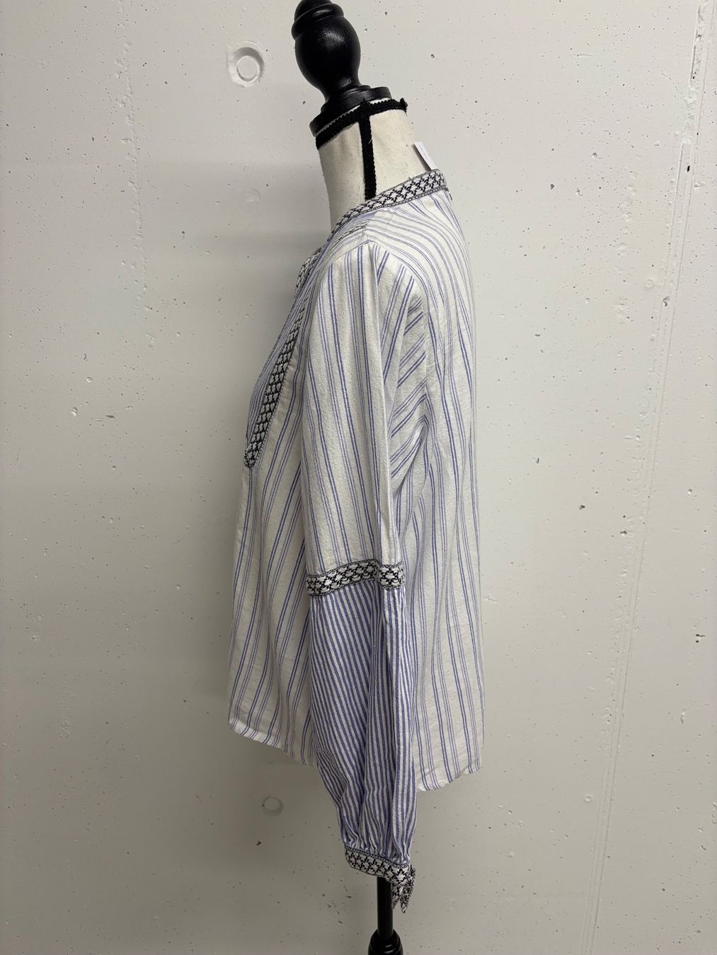 Rich & Royal Camicette: Rich&Royal Bluse gestreift mit Stickerei Boho blau Gr. 34 – Nuovo (secondo la descrizione) da Regensdorf venduto da secondchancefashion 1