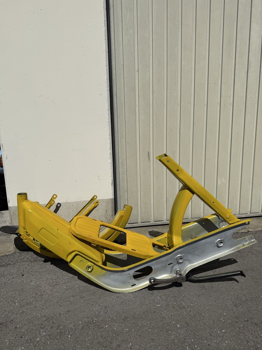 Piaggio Ciclomotori: Cadre Piaggio Ciao – Difettoso da Bouveret venduto da vit_br9v