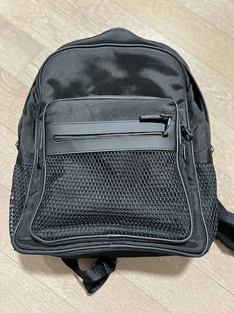 Sac à dos noir homme de chez Zara