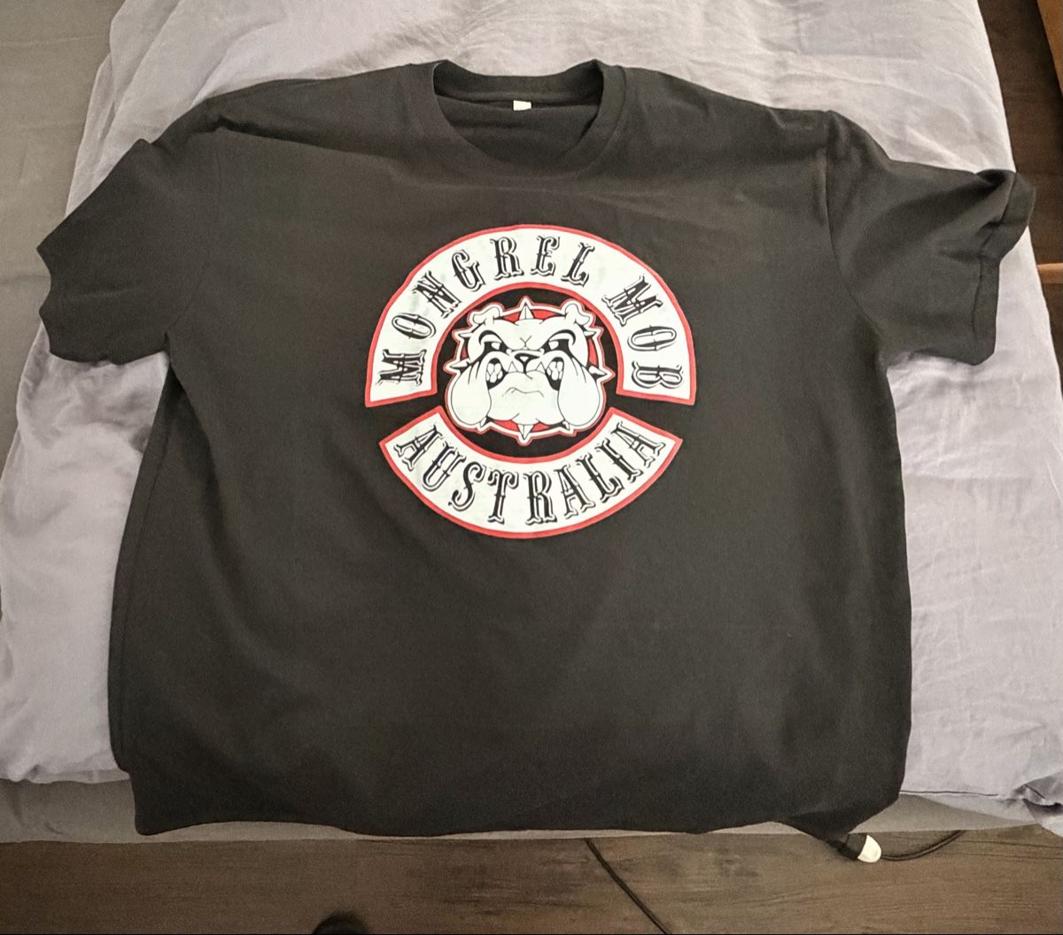 T-shirt: T-Shirt Mongrel Mob Notorious 4XL Neu – Nuovo (secondo la descrizione) da Bassersdorf venduto da sakura01