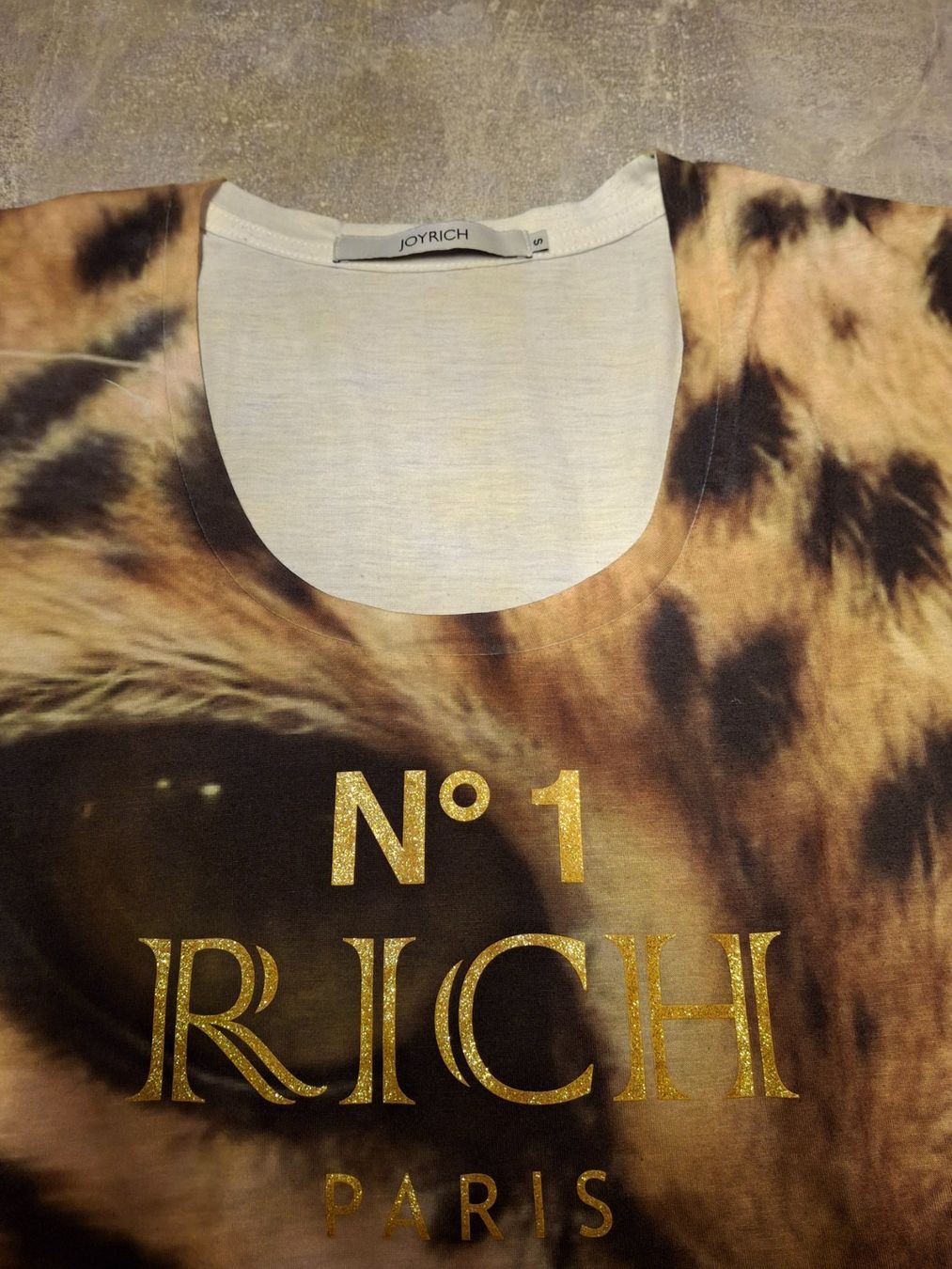T-shirt: T-shirt taille S marque Joyrich – Usato da Villiers venduto da san_jn5w 2