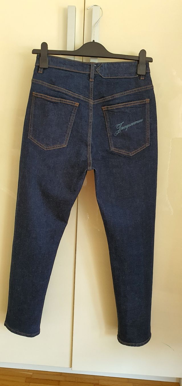 Jacquemus Jeans: Jacquemus Jeans – Nuovo e nell'imballaggio originale da Basel venduto da Kristal4 5