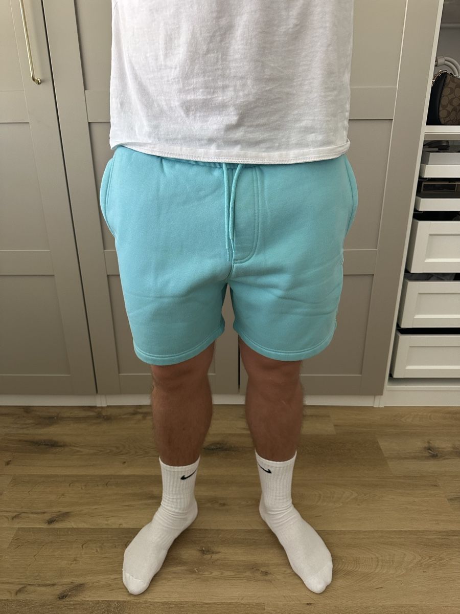 Tommy Hilfiger Hosen: Tommy Shorts hellblau Grösse M  – Neu (gemäss Beschreibung) aus Matzingen von Ninasgr 1