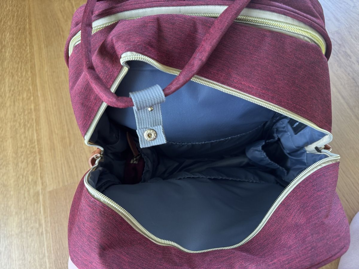 Zaini: New Diaper Backpack - Burgundy – Nuovo (secondo la descrizione) da Adliswil venduto da bar_lw2m 2