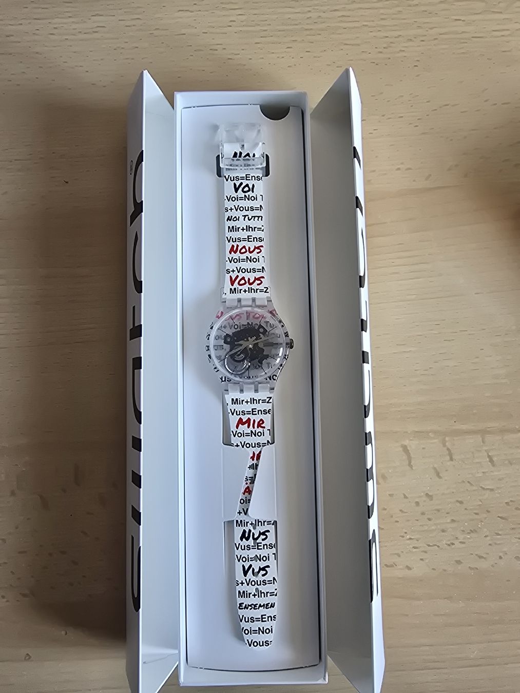 Swatch Orologi: Swatch Aktionärsuhr 2026 – Nuovo e nell'imballaggio originale da Bern venduto da aw3007