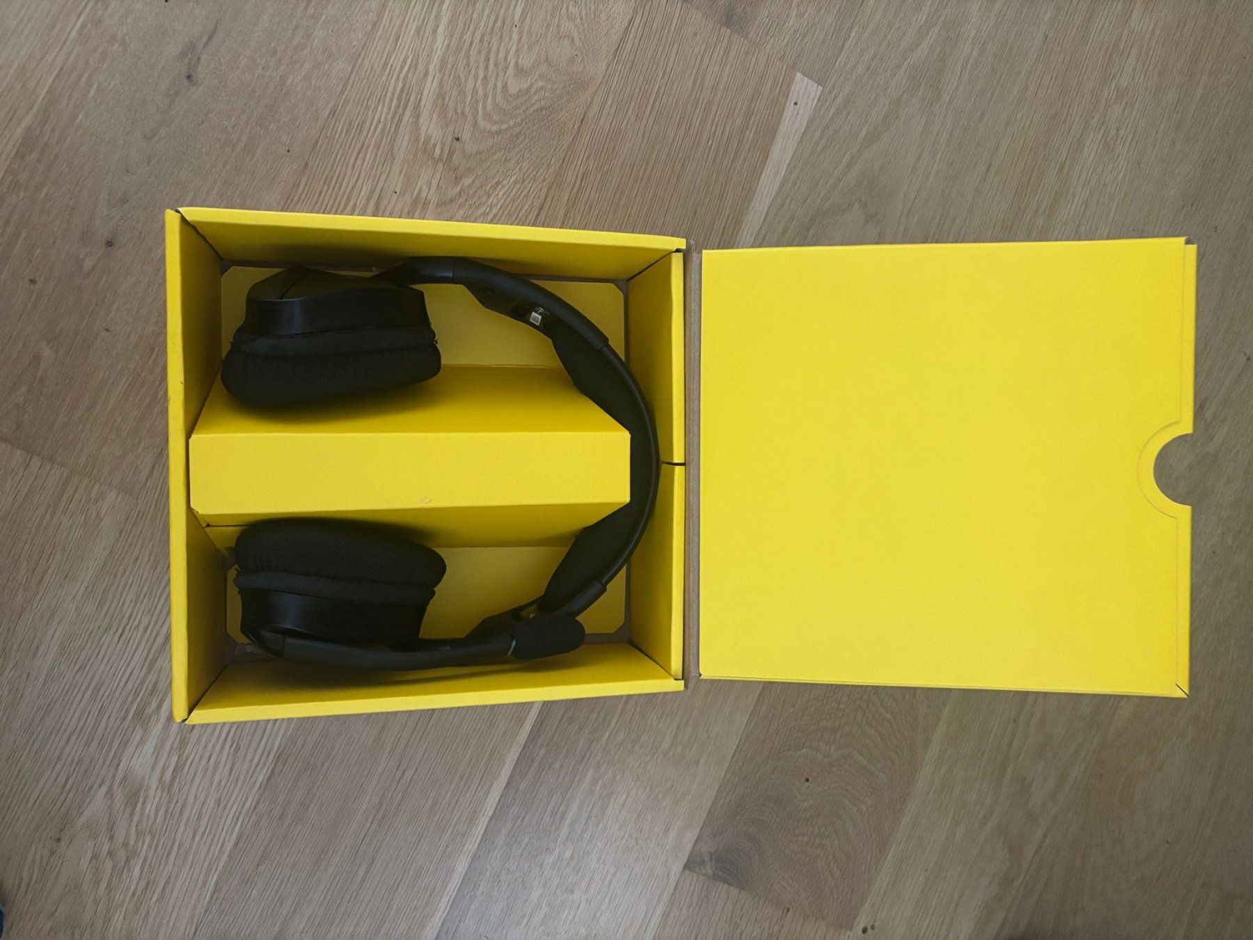 Corsair Cuffie: Corsair VOID Elite Wireless Gaming-Headset – Usato da Langnau am Albis venduto da MatPed26 1