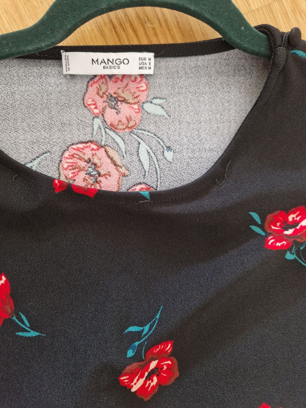 Mango Kleider: Mango Kleid mit Blumenmuster, Gr. M, neuwertig! – Gebraucht aus Winterthur von kri_2786 1