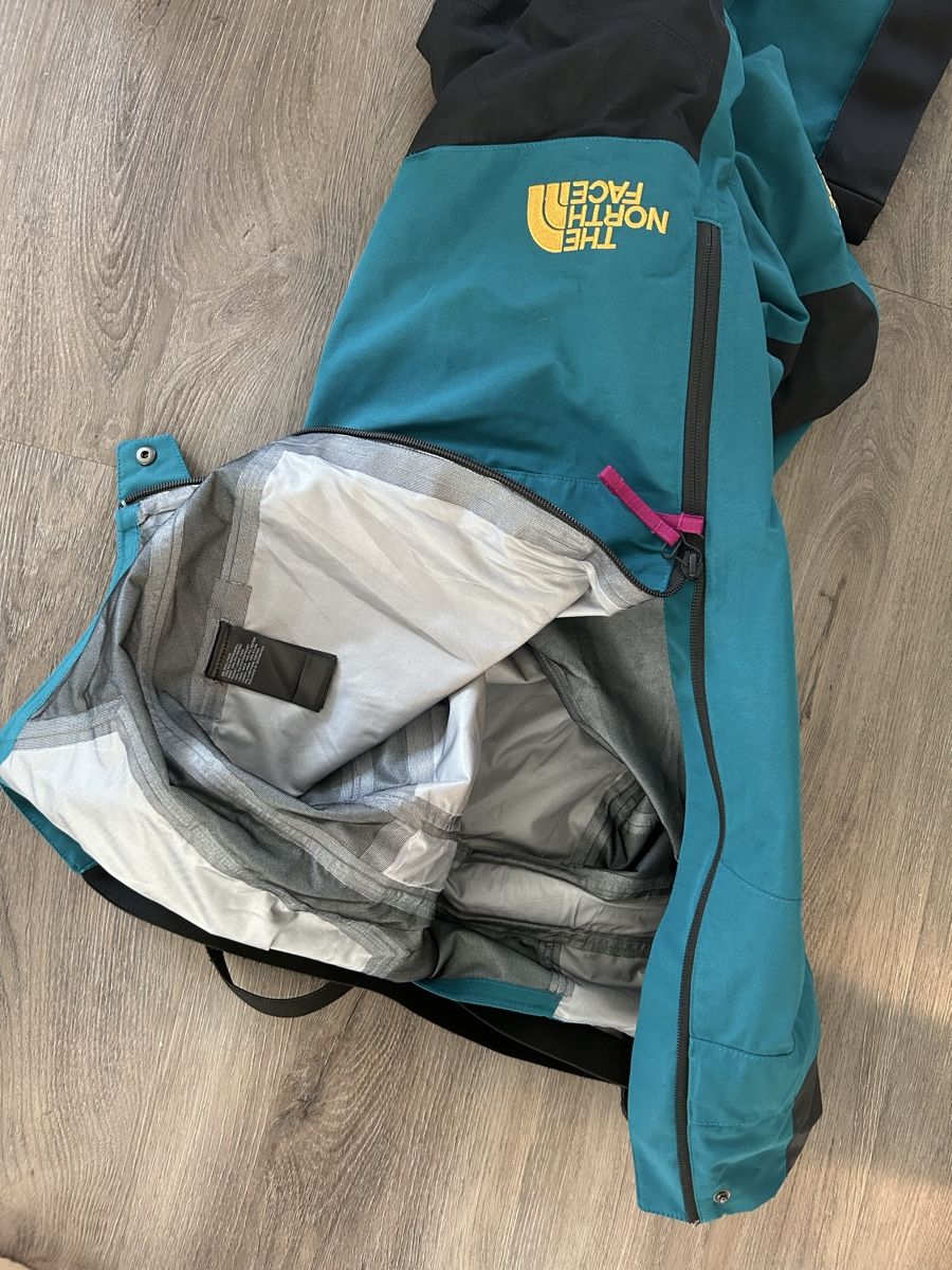 North Face Pantaloni: North Face Ski Bib Pants S Teal Shell Winter Snowboard – Nuovo (secondo la descrizione) da Unterägeri venduto da Rogucha 2