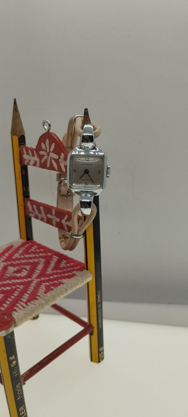 Orologi: montre avec années 40 – Usato da La Chaux-de-Fonds venduto da jac_9llg 1