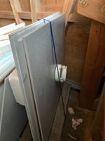 Deckenbeleuchtung mit zentraler Kompaktleuchtstofflampe