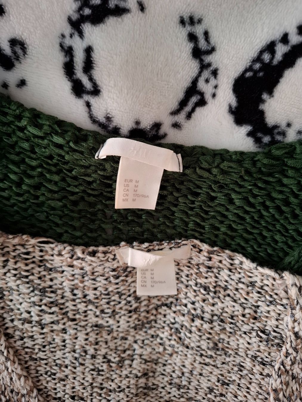 H&M Pulls & Sweat-shirts: 2 Pullover gr.M – D'occasion à Oberurnen par rotty80 3