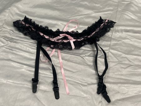 Strapshalter Strapsgurt Spitze Erotic 1 size Neu