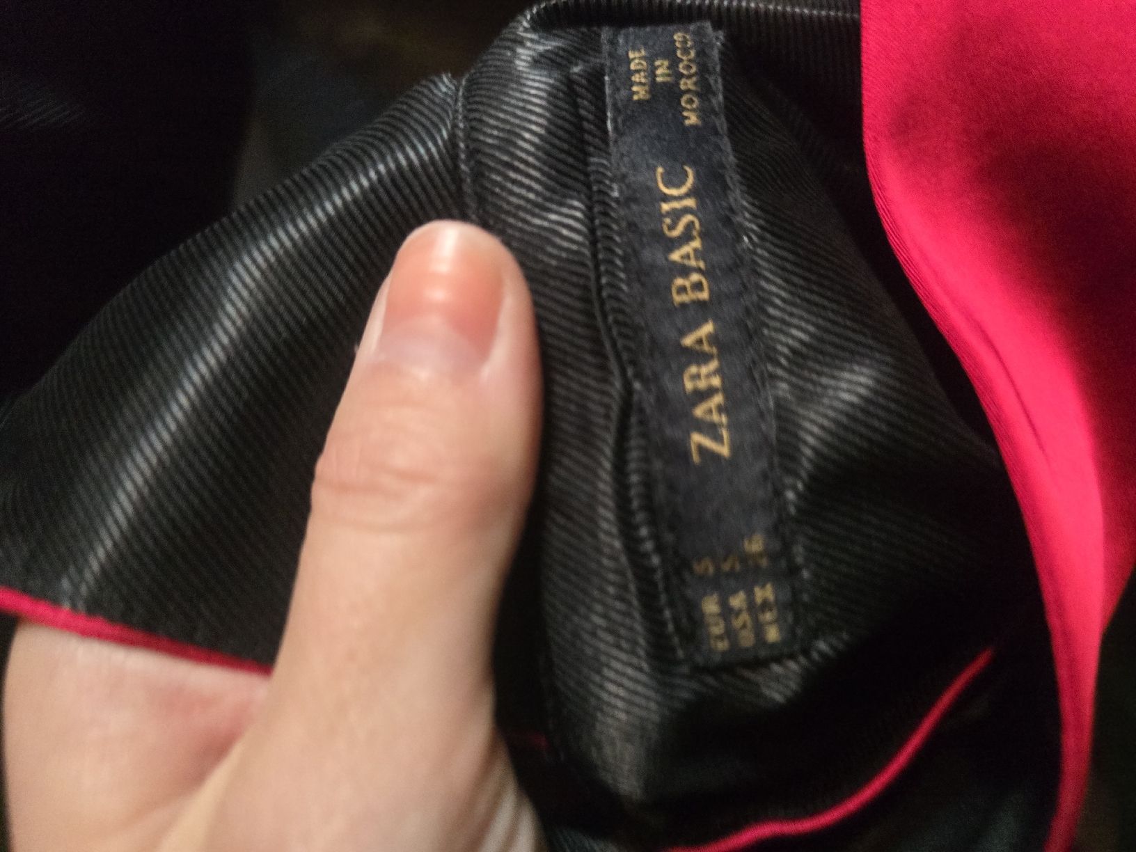 Robes: Rotes Kleid  – D'occasion à Zunzgen par ang_x2cl 4