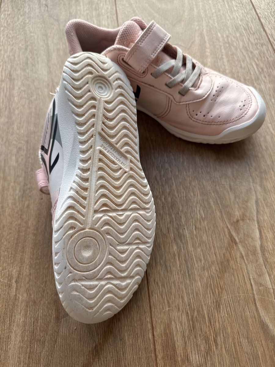 Scarpe per ragazze: Tennis-Schuhe Gr. 32 – Usato da Wetzikon ZH venduto da alessior 1