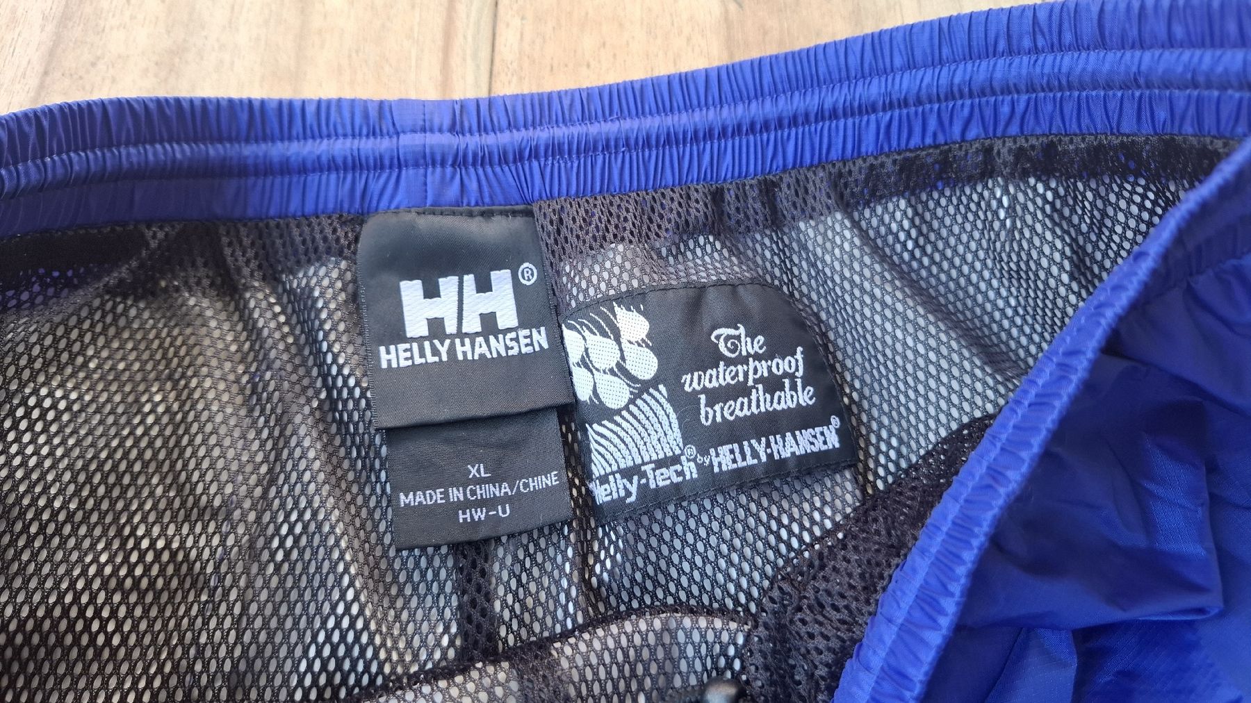Helly Hansen Hosen: Helly Hansen XL Regenhose blau – Gebraucht aus Zürich von witike 1