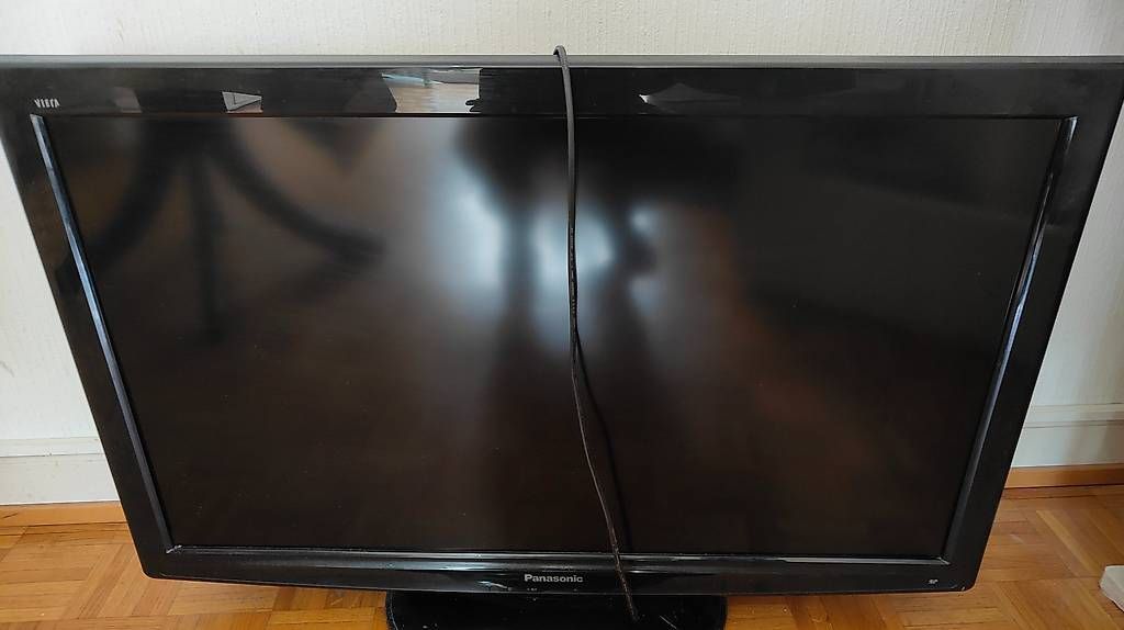 Fernseher: TV Panasonic 95cm/diagonal – Gebraucht aus Lausanne von azu_7b5w