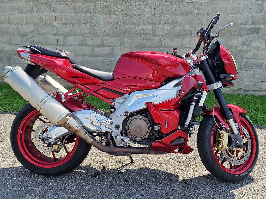 Aprilia Strada: Aprilia Tuono 1000R – Usato da Oberentfelden venduto da Saliba.sami