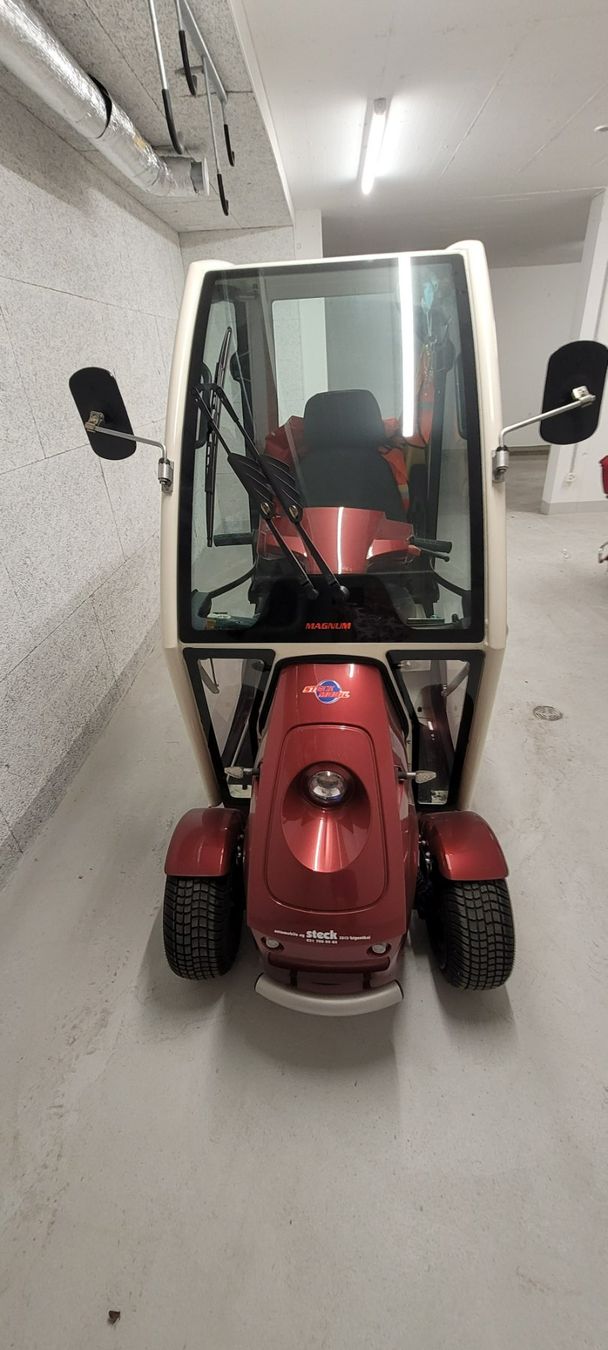 Veicoli elettrici: STECK-MOBIL MAGNUM 350 LITHIUM KABINE ROT MÉT. – Usato da Nürensdorf venduto da Maesesport 1