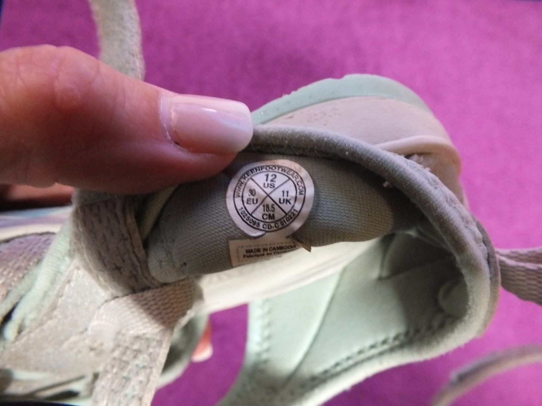 Keen Scarpe per ragazzi: Keen Wanderschuhe/-Sandalen Gr.30 – Usato da Müllheim Dorf venduto da Seeeule01 8