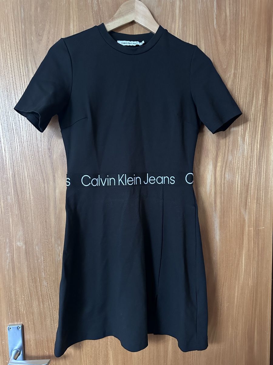 Calvin Klein Vestiti: Calvin Klein Kleid – Nuovo (secondo la descrizione) da Birmenstorf AG venduto da hor_zdb9 3