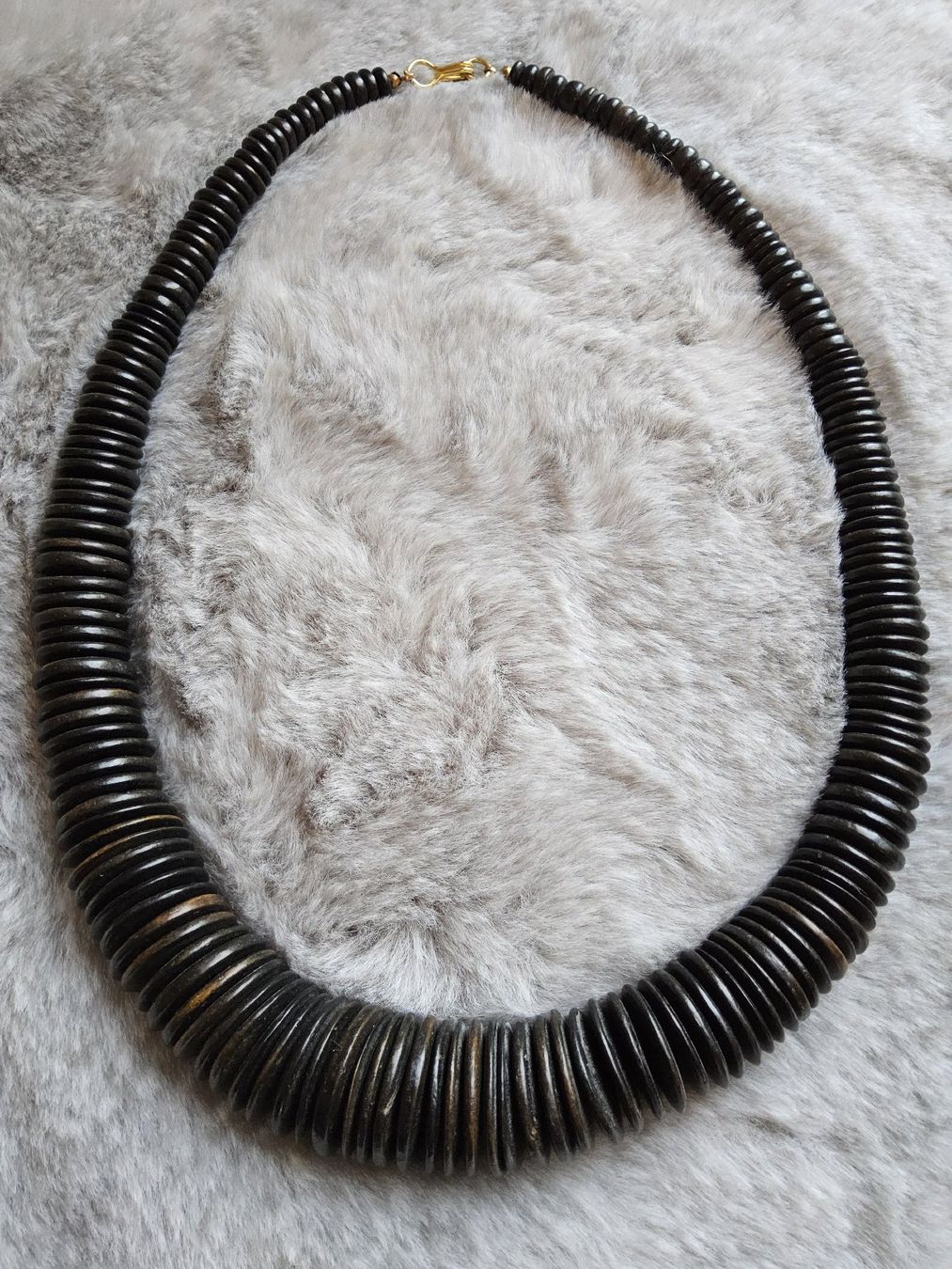 Catenine: Vintage BOHO Kokosnussschalen Halskette Collier – Usato da Zürich venduto da SciTec